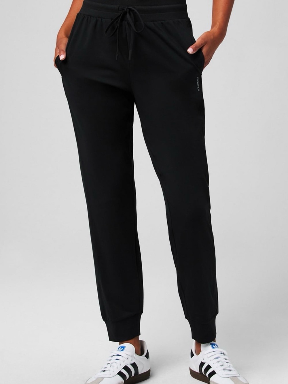 Fabletics - Picture 2 of 3